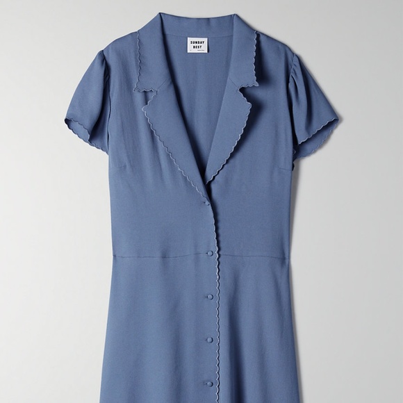 Aritzia Dresses & Skirts - Aritzia Sunday best Vida Dress